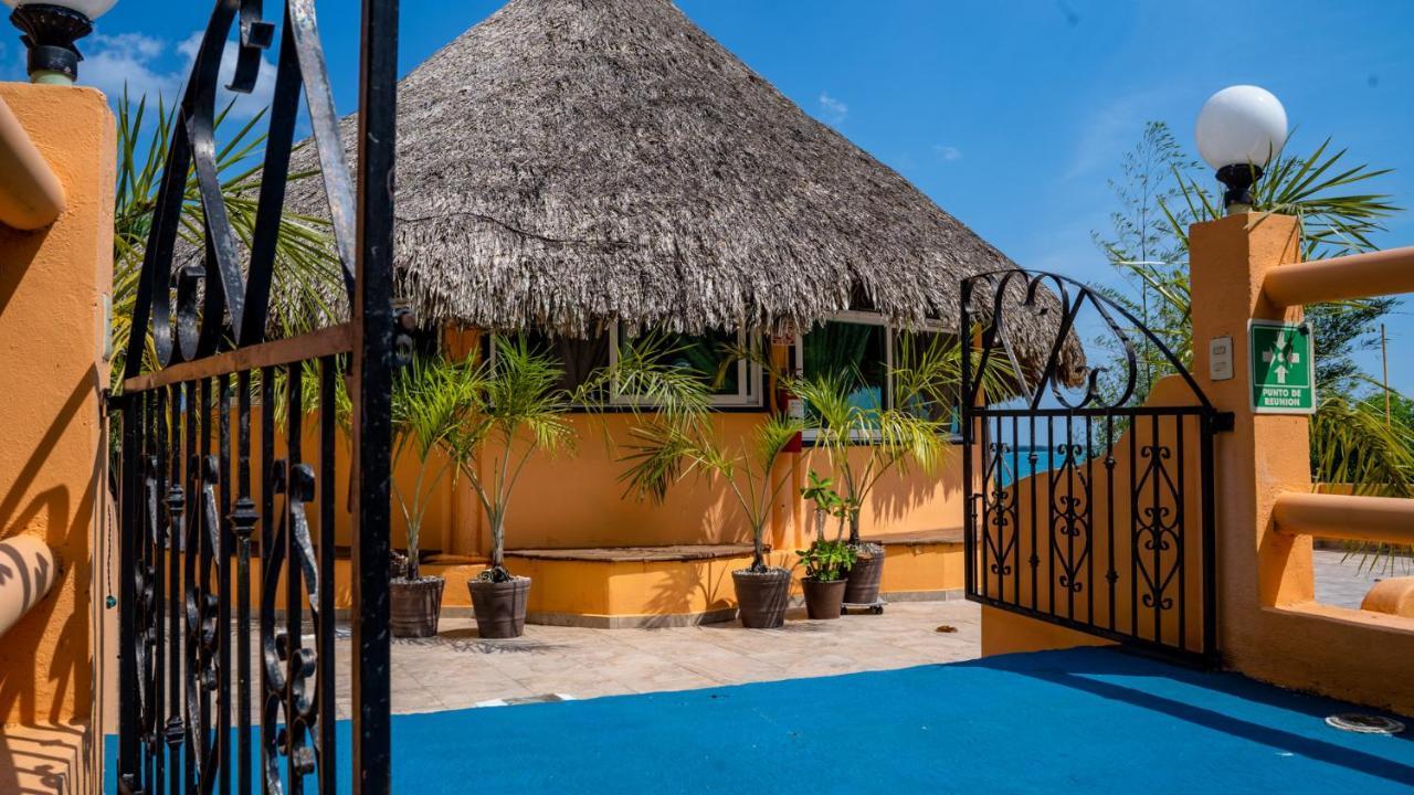 Agave-Blue Hotel Бакалар Екстериор снимка